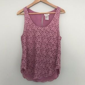 ⭐️3for$30⭐️ Aritzia Talula lace tank Size small